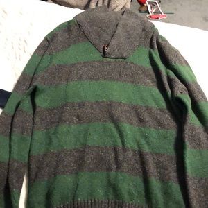 men’s sweater
